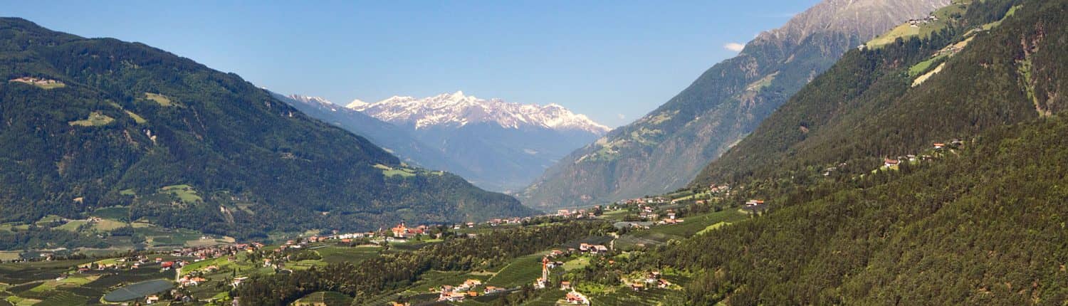 Kontakt Anreise Dorf Tirol bei Meran Hotel Restaurant